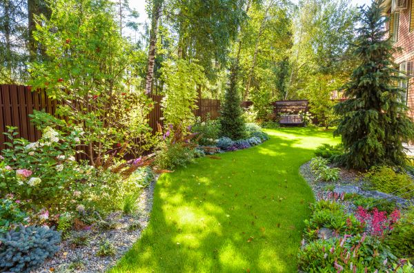 Monthly Garden Maintenance in Lakeland